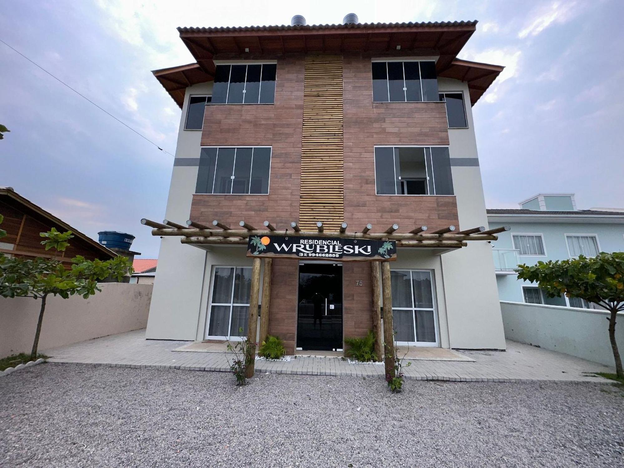 Residencial Wrubleski Sc Пинейра Экстерьер фото