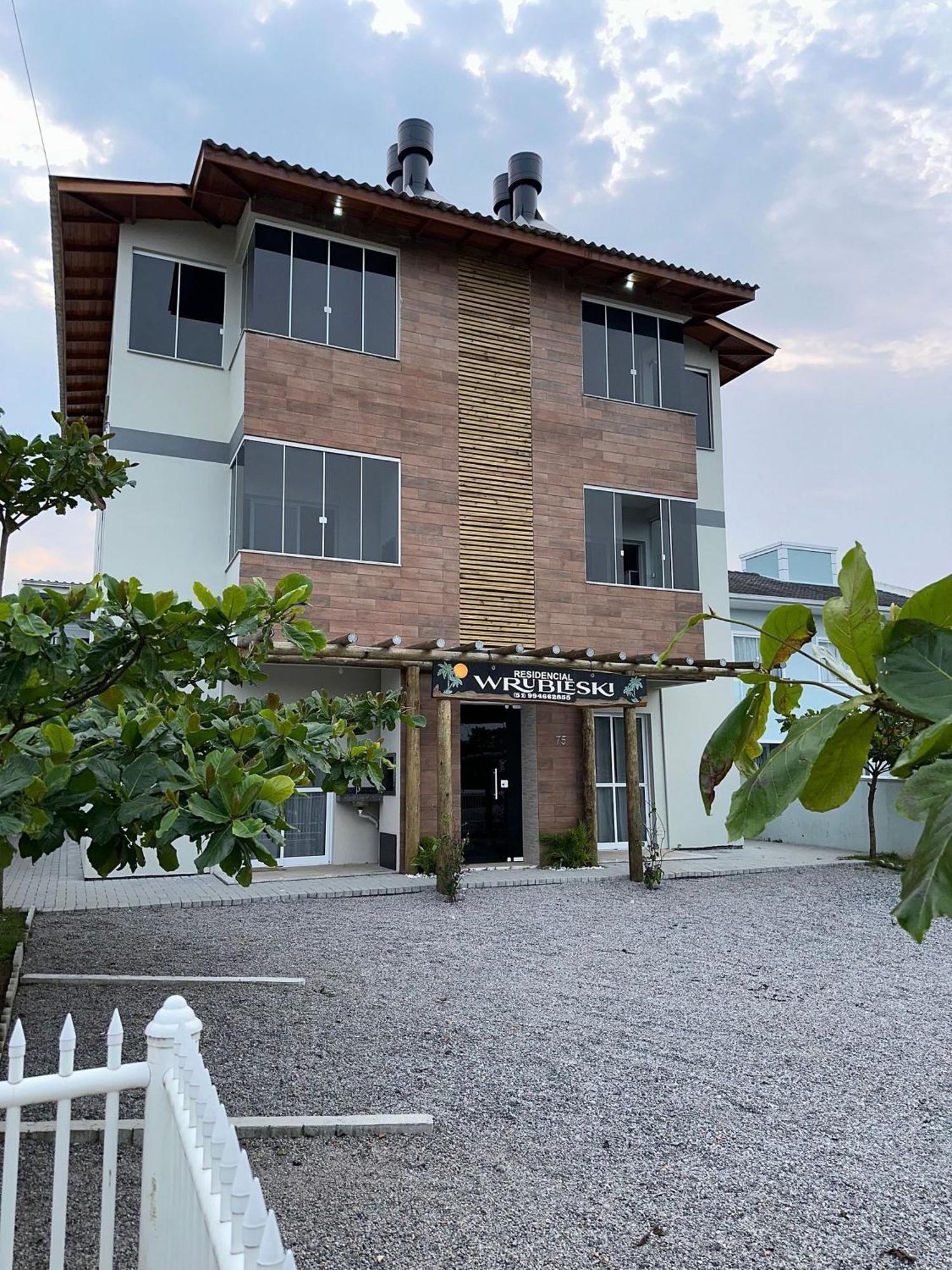 Residencial Wrubleski Sc Пинейра Экстерьер фото