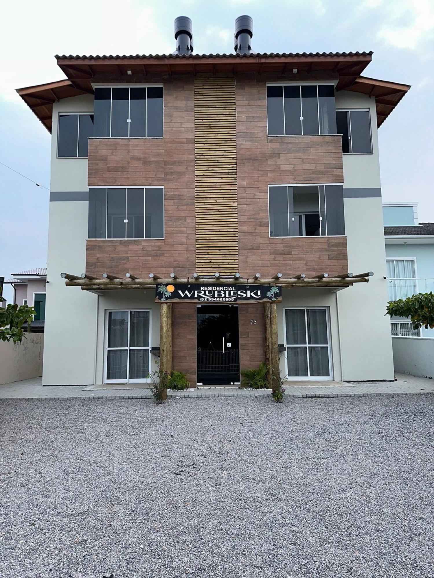 Residencial Wrubleski Sc Пинейра Экстерьер фото